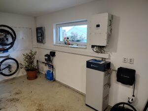 Technologie DEYE 15 kW, baterie Pylontech 10.65 kW