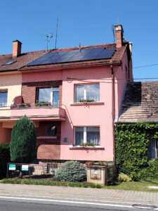 Šikmá tašková střecha